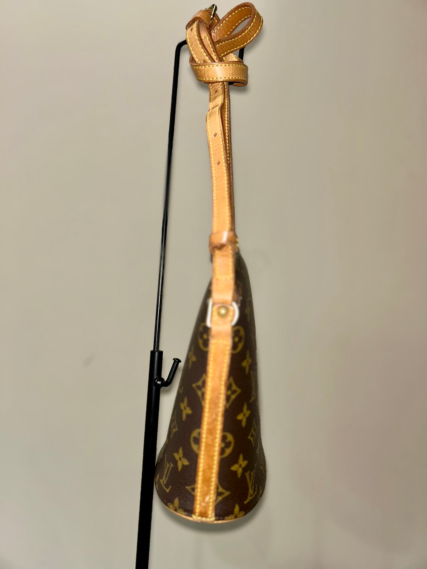Louis Vuitton Monogram Drouot Shoulder Bag – Vintage 2004