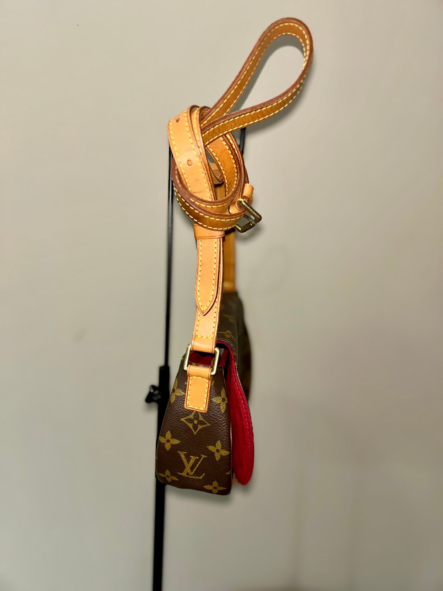 Louis Vuitton Monogram Tambourine Shoulder Bag – 2003 - Rare Collector's Piece